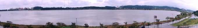 Gangneung Gyeongpoho Lake